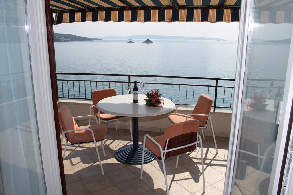 Apartments Villa Marija 希杰·弗朗吉卡 客房 照片