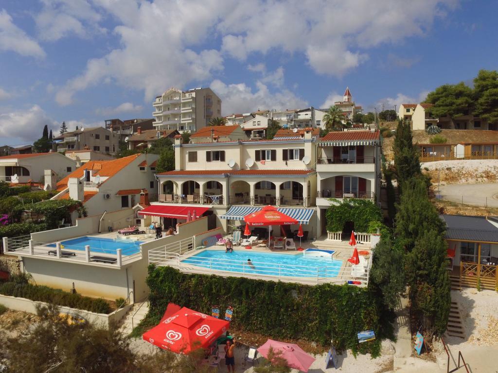 Apartments Villa Marija 希杰·弗朗吉卡 外观 照片