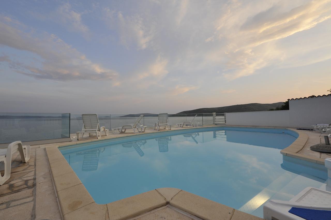 Apartments Villa Marija 希杰·弗朗吉卡 外观 照片
